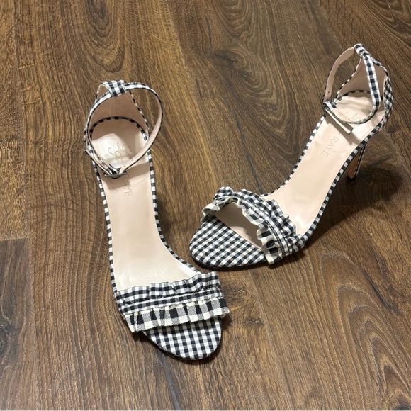 Lovers + Friends X RAYE houndstooth sexy dorsay heels size 6 “ Charlotte “ - Picture 11 of 11
